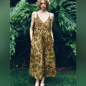 Zara ZW Collection Ramie Animal Print V-Neck Slip Dress Sz M Lightweight Flowy